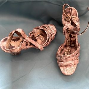 Sam Edelman Taryn Heel